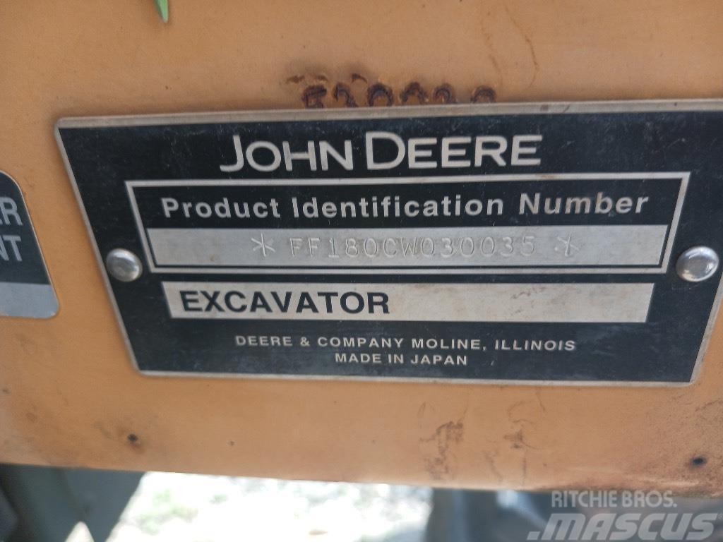 John Deere 180 C Lastik tekerli ekskavatörler