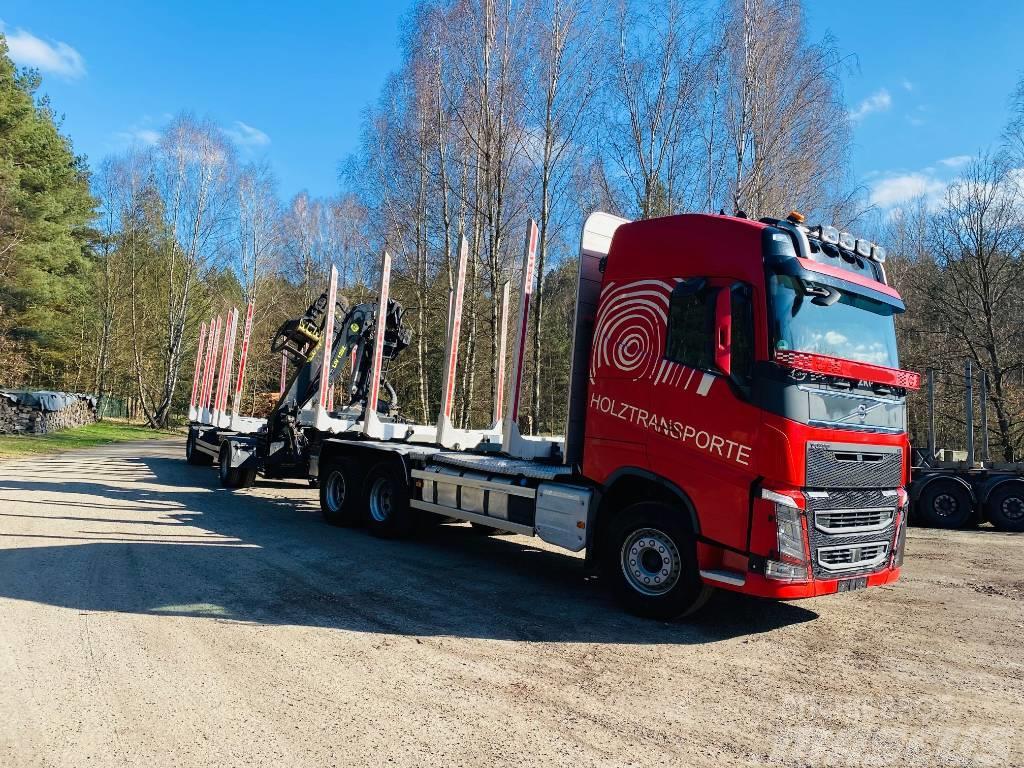 Volvo FH 13 540 6X4 z dźwigiem do przewozu drewna Tomruk kamyonlari