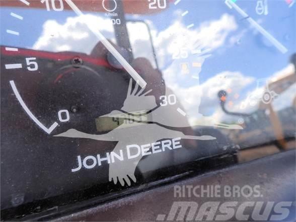John Deere 110 Kazıcı yükleyiciler - beko loder