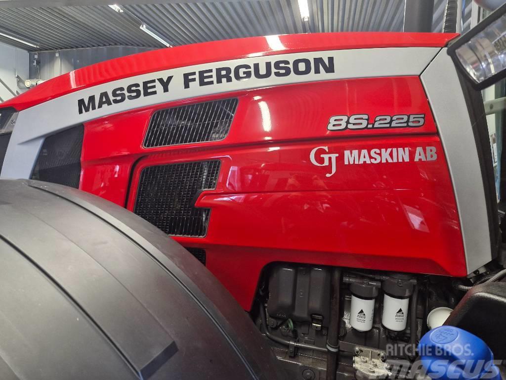Massey Ferguson 8 S 225 Traktörler