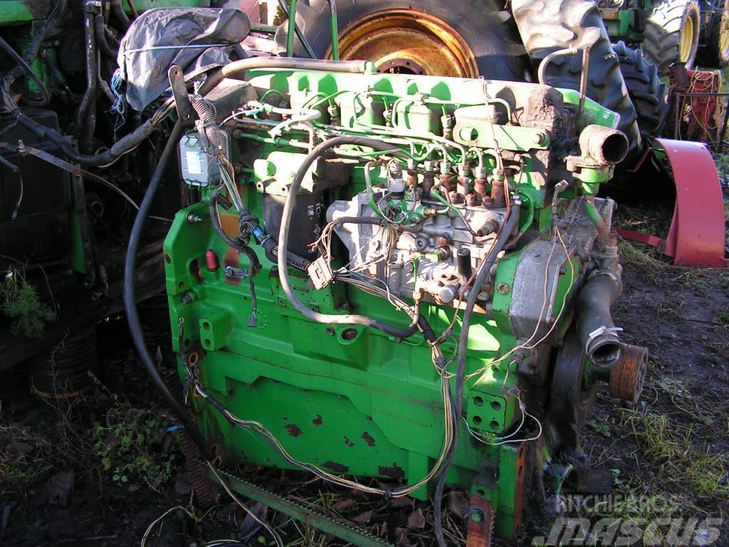 John Deere 8100 Motorlar