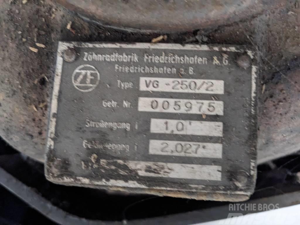 ZF Verteilergetriebe VG-250/2 Sanzumanlar