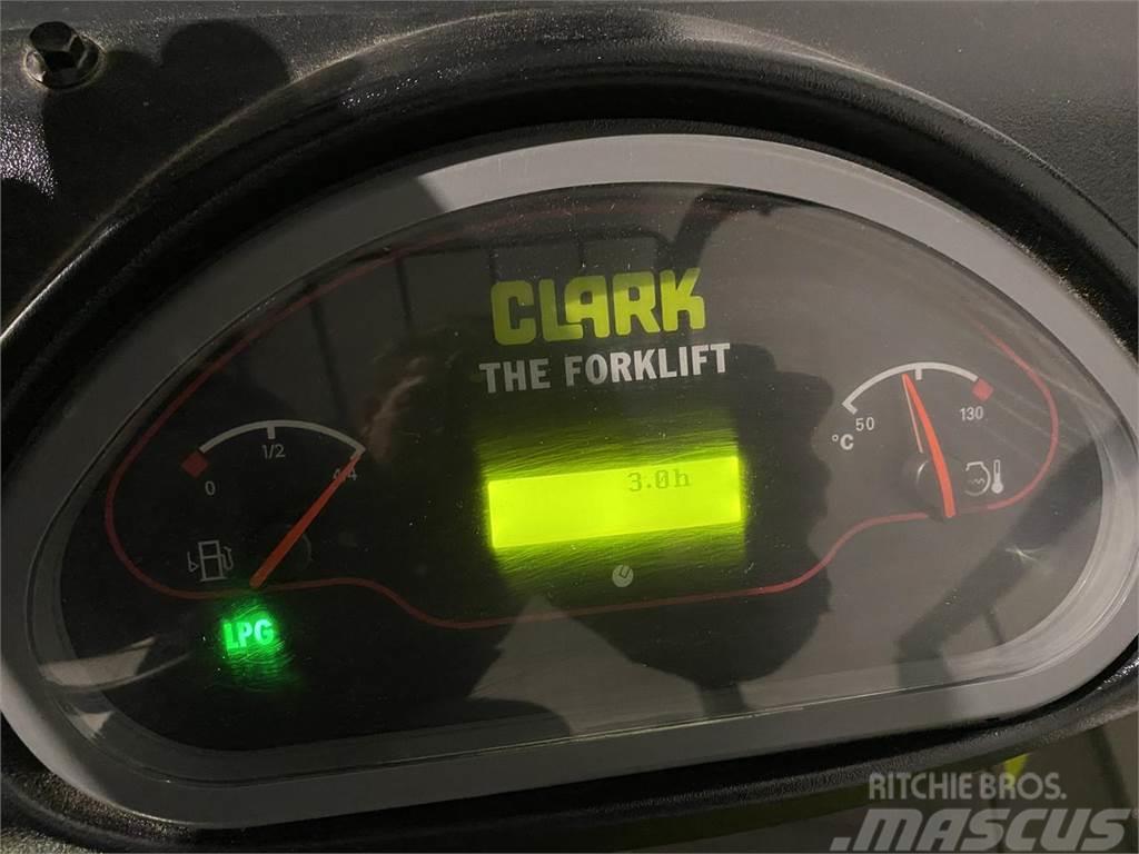 Clark GTS25 LPG'li forkliftler
