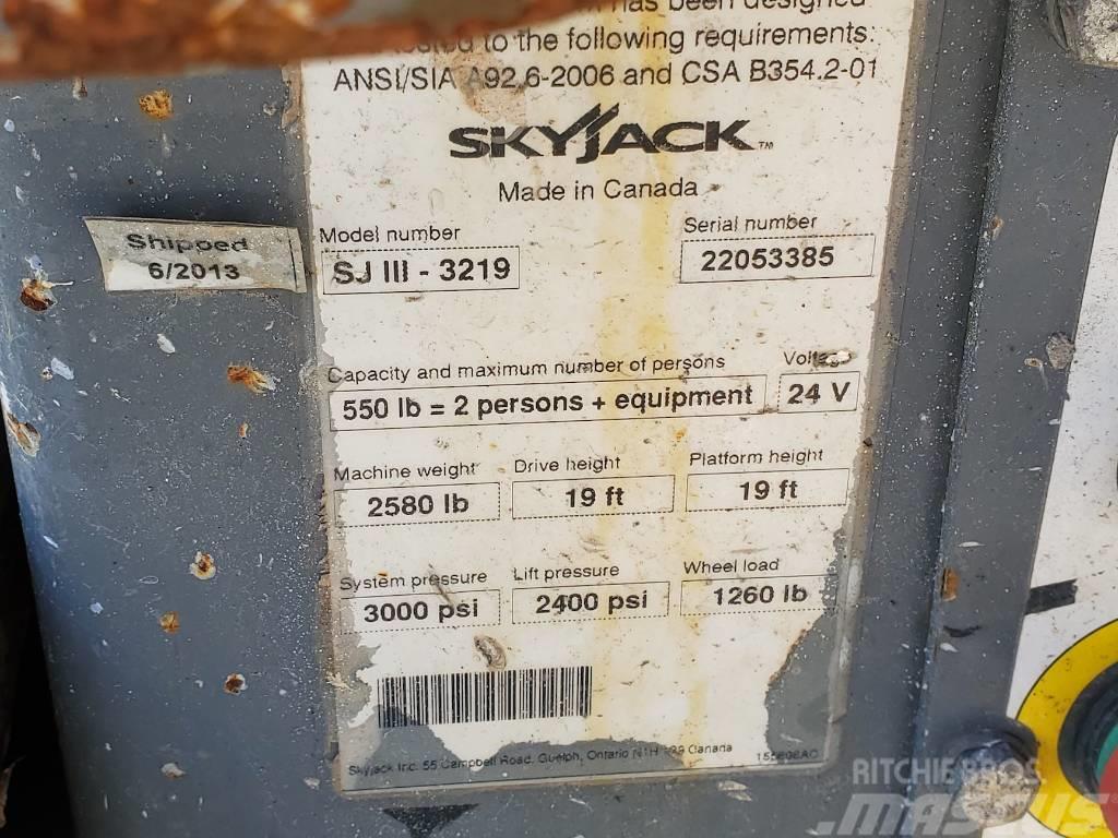 SkyJack SJIII-3219 Makasli platformlar