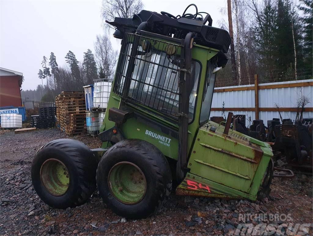 FMG 578F Demonteras Tomruk yükleyici traktörler