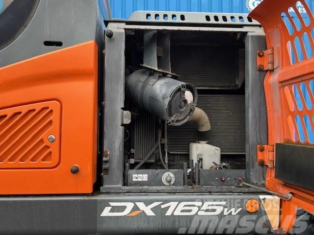 Doosan DX 165 W-5 Lastik tekerli ekskavatörler