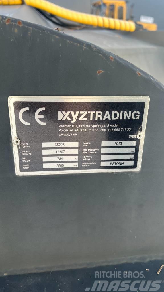 XYZ Premium 2500 Snöslunga Kar püskürtücüler