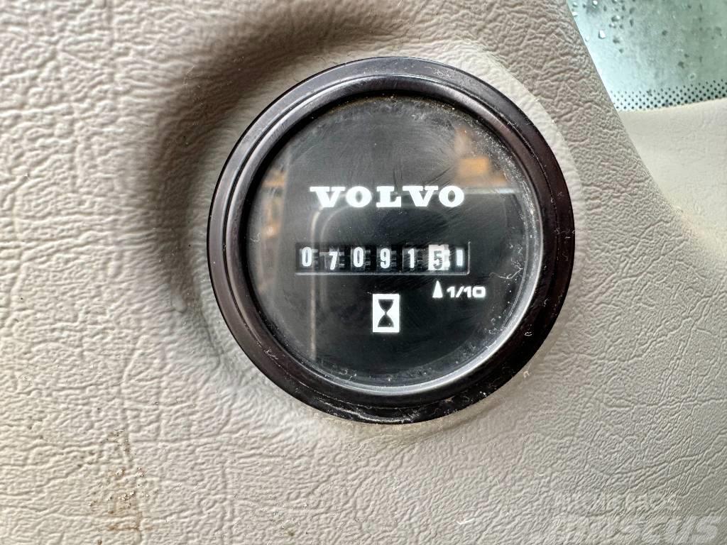 Volvo EW140D Excellent Condition / Low Hours / CE Lastik tekerli ekskavatörler