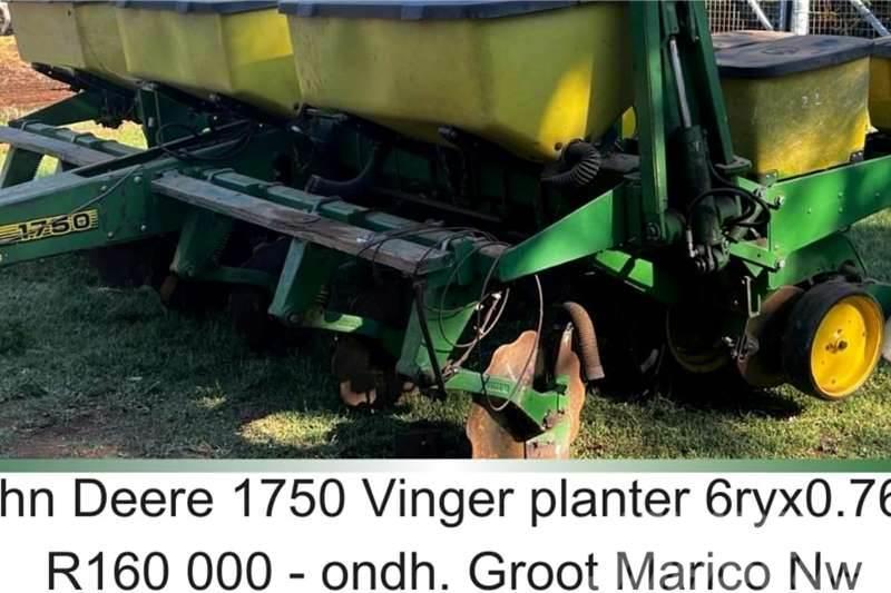 John Deere 1750 - 6 row - 0.76m Diger kamyonlar