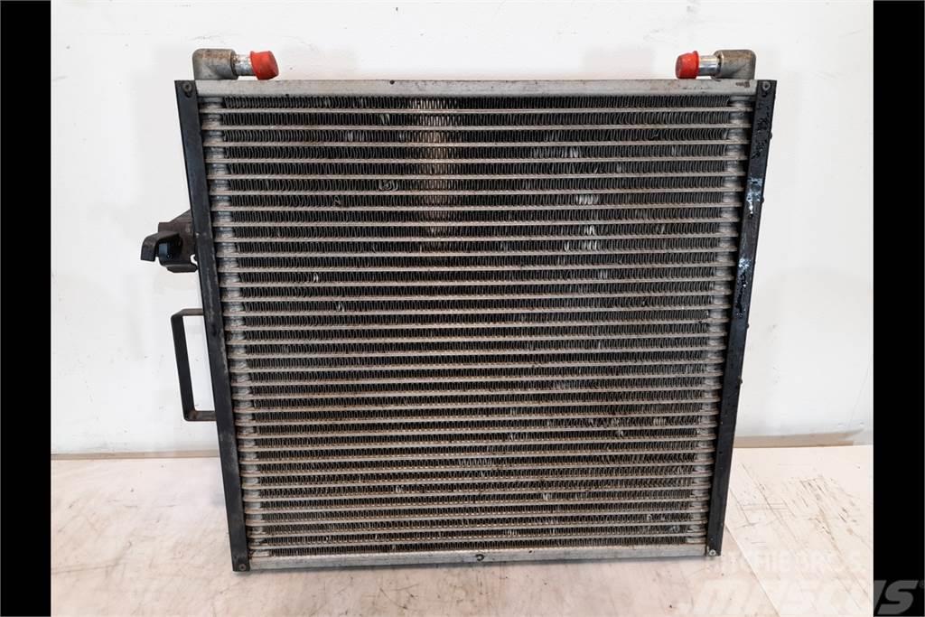 Case IH CVX150 Oil Cooler Motorlar