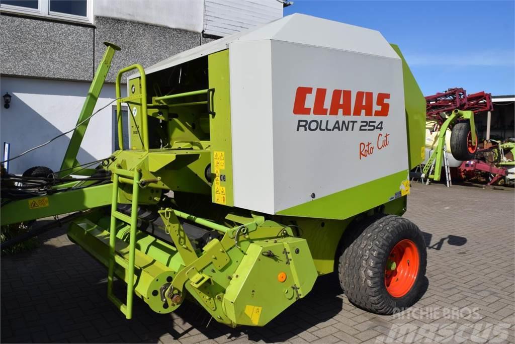 CLAAS Rollant 254 RC Rulo balya makinalari