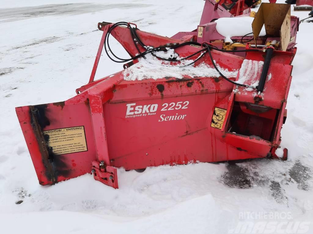 Esko 2252 Senior Kar püskürtücüler