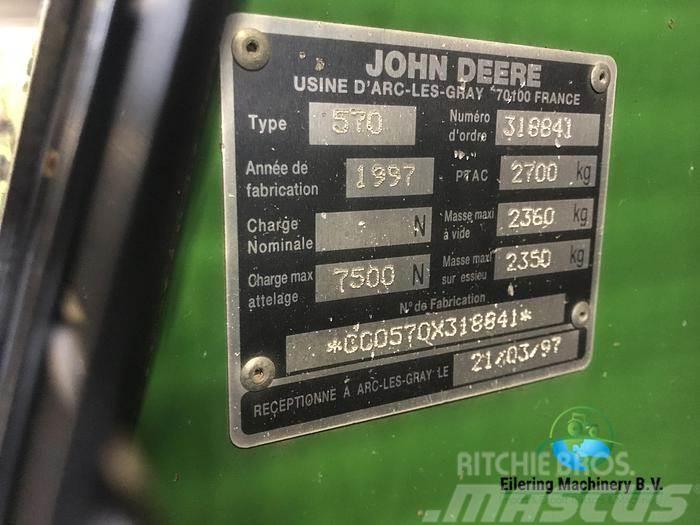 John Deere 570 Silaj makinasi