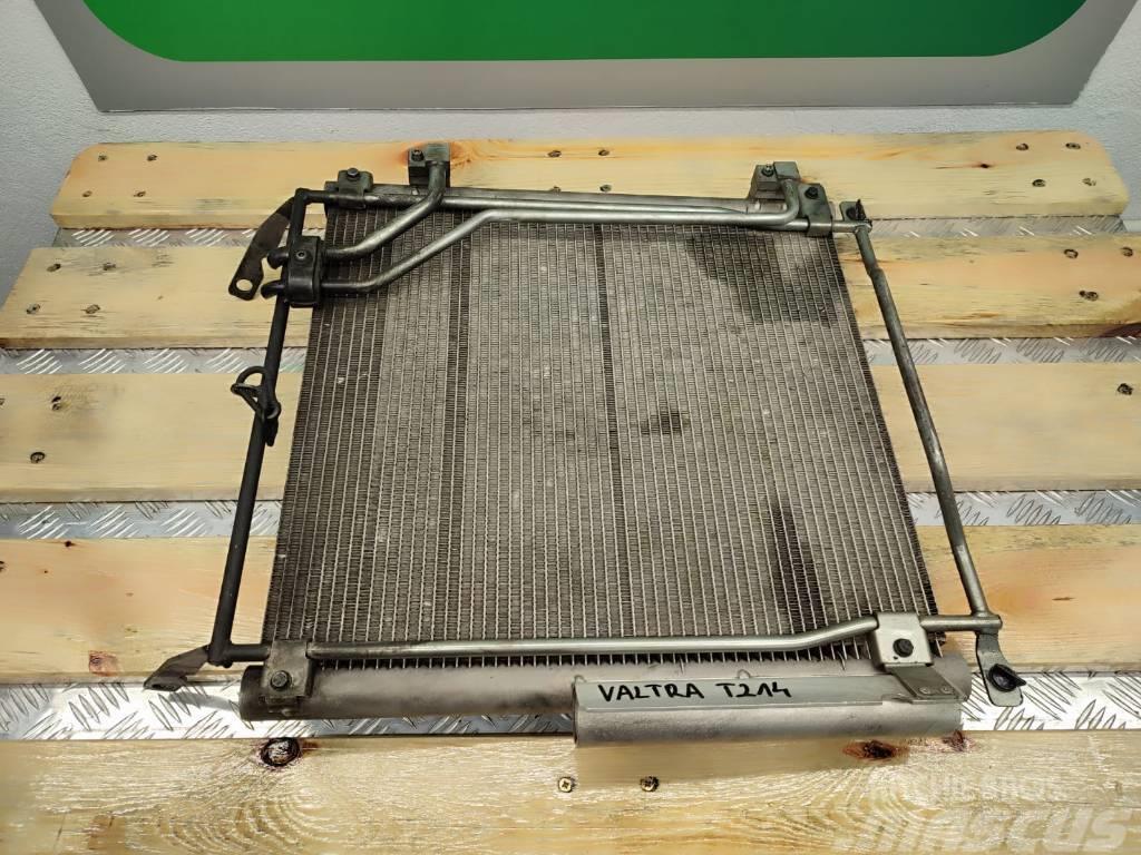 Valtra T214 Air conditioning radiator condenser 84485540B Radyatörler