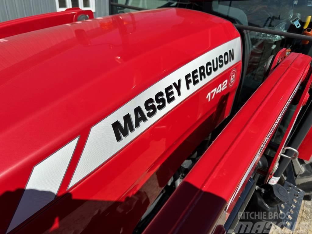 Massey Ferguson 1742 Traktörler