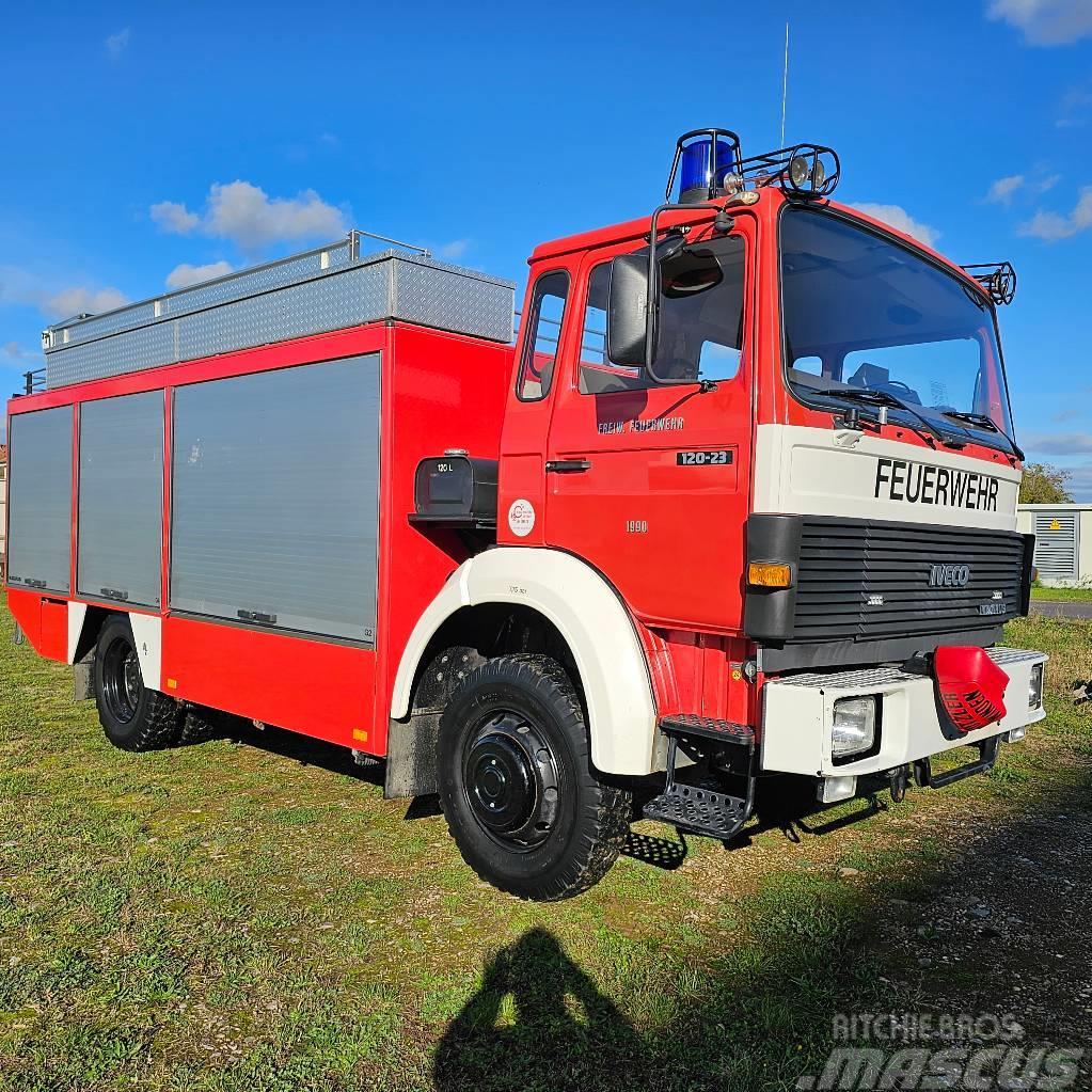Iveco 120-23 RW2 Feuerwehr V8 4x4 Belediye / genel amaçli araçlar