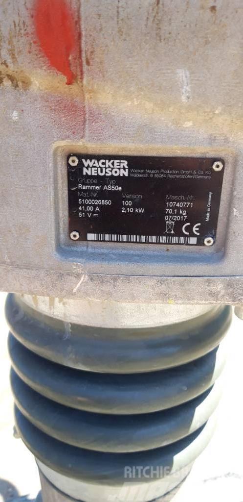 Wacker Neuson AS50 Sıkıştırma tokmakları