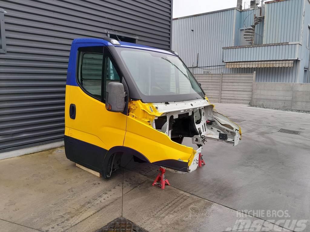 Iveco DAILY Kabinler