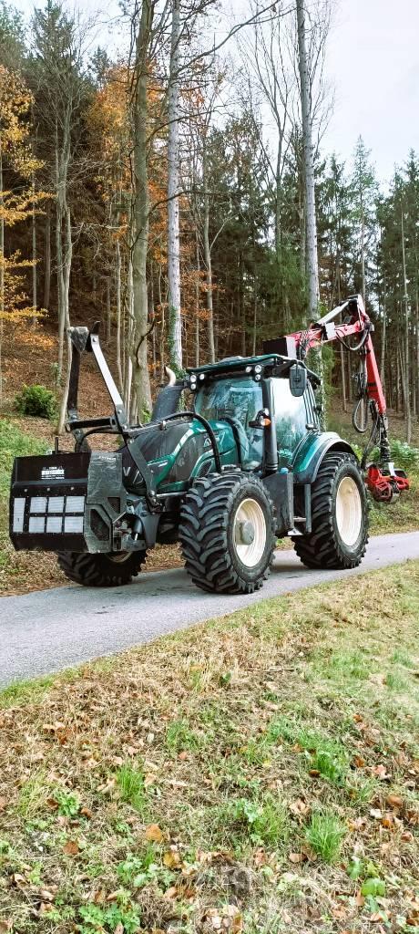 Valtra T234D Orman traktörleri
