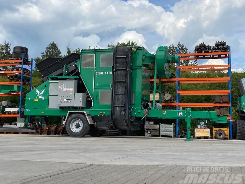 Komptech Stonefex 3000 E Çöp ayiklama ekipmanlari