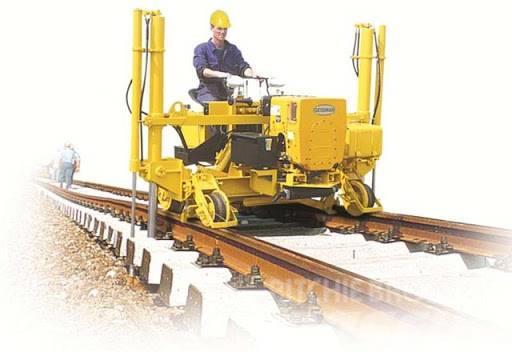 Geismar RV100 Track Lifting & Slewing Machine Demiryolu bakım araçları