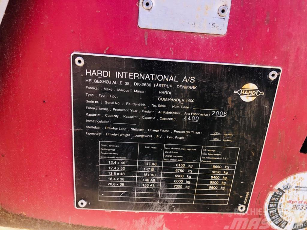 Hardi Commander 4400 Çekilir pülverizatörler