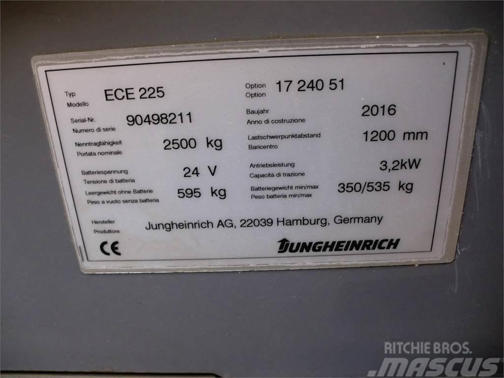 Jungheinrich ECE 225 2400x510mm Düsük seviye siparis toplayici