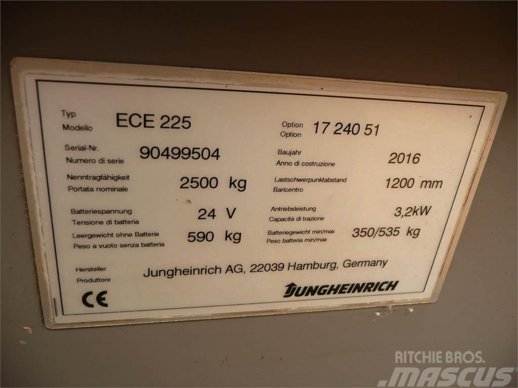 Jungheinrich ECE 225 2400x510mm Düsük seviye siparis toplayici
