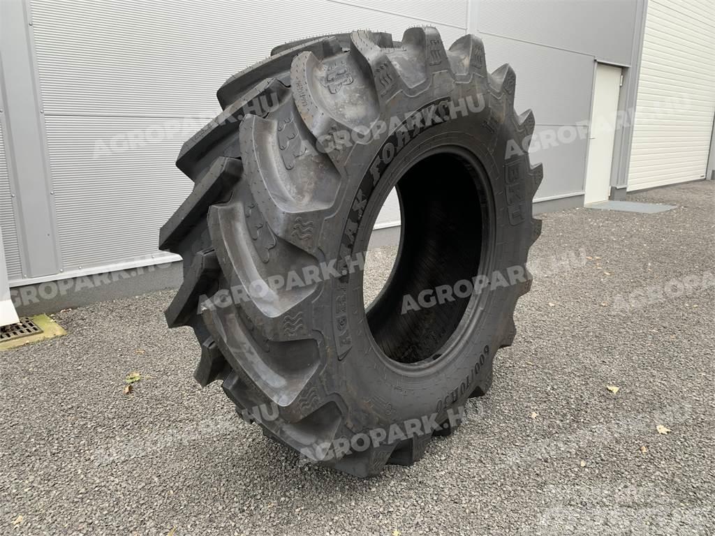 BKT tire in size 600/70R30 Tekerlekler
