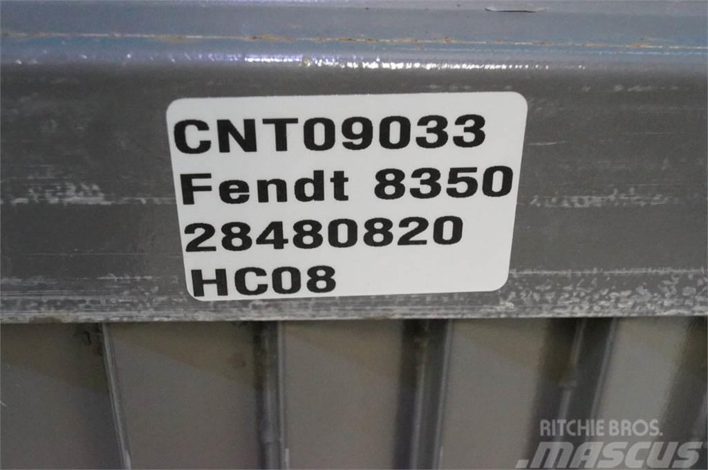 Fendt 8350 Kum ve tuz serpiciler