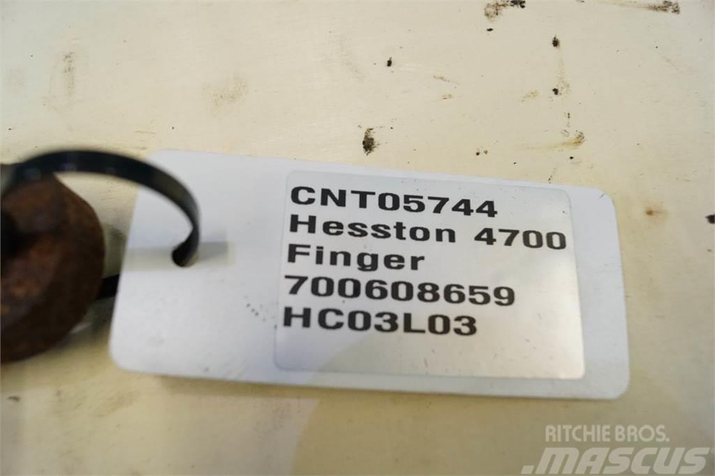 Hesston 4700 Balya kiskaçlari