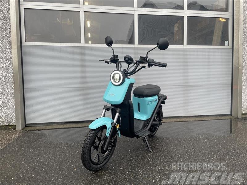  Niu  Uqi Sport 30 km/t el scooter fabriksny Otomobiller