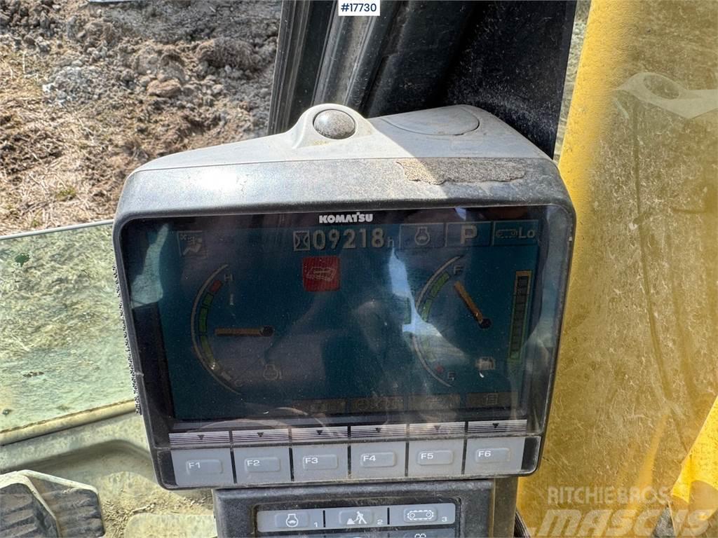 Komatsu PC210LC-SK tracked excavator w/ tilt and 2 buckets Paletli ekskavatörler