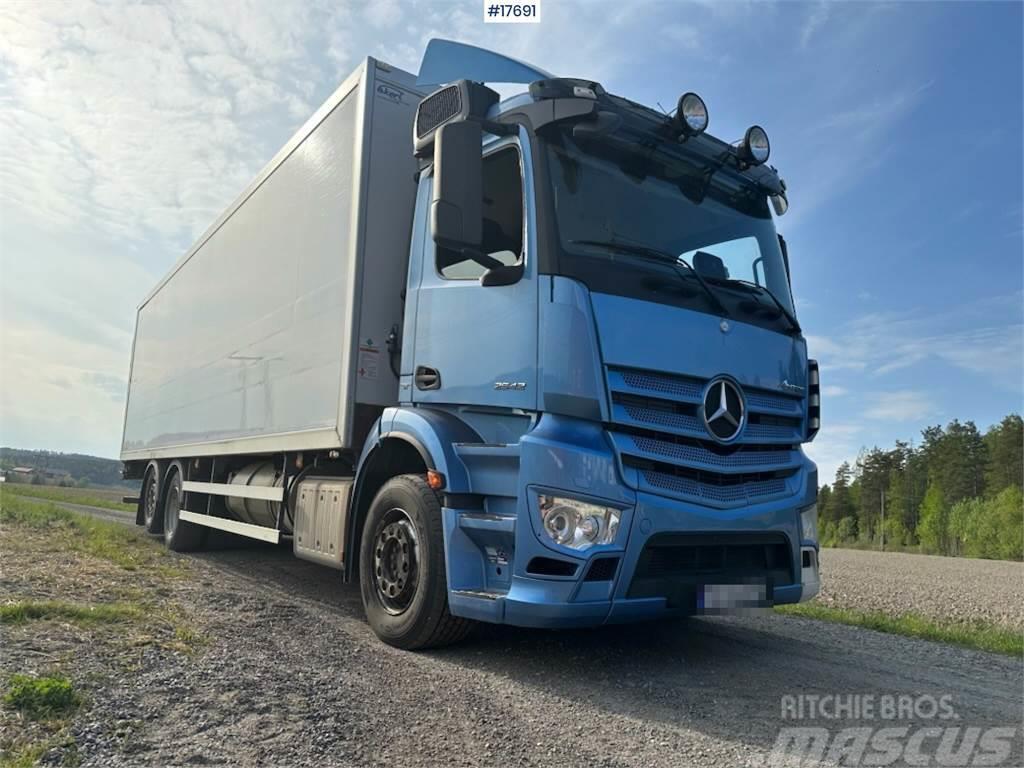 Mercedes-Benz Antons 6x2 Box truck w/ fridge/freezer unit. Kapali kasa kamyonlar