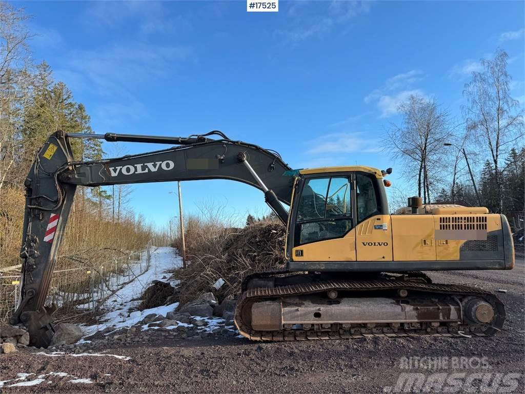 Volvo EC240CL Tracked excavator w/ bucket WATCH VIDEO Paletli ekskavatörler
