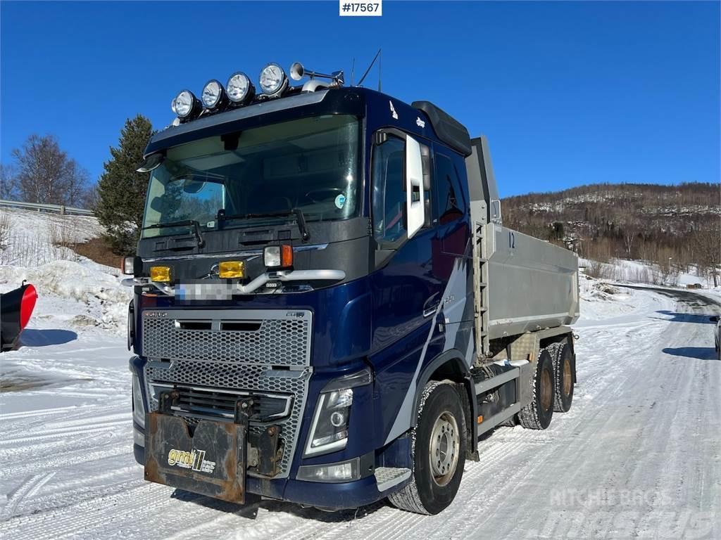 Volvo FH16 650 6x4 tipper w/ only 231k km! Damperli kamyonlar