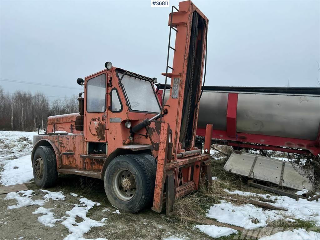 Ljungby 10 Ton Forklift Truck Diger