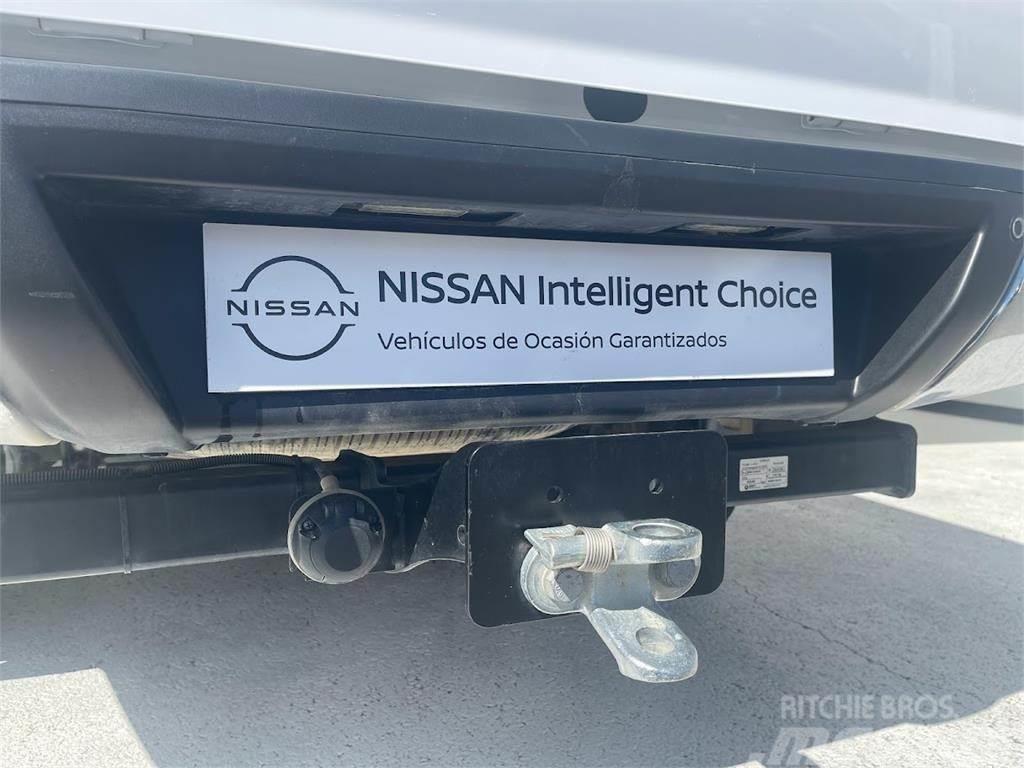 Nissan Navara 2.3dCi Doble Cabina Acenta Panel vanlar