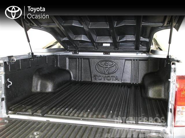 Toyota Hilux Cabina Doble VX Panel vanlar