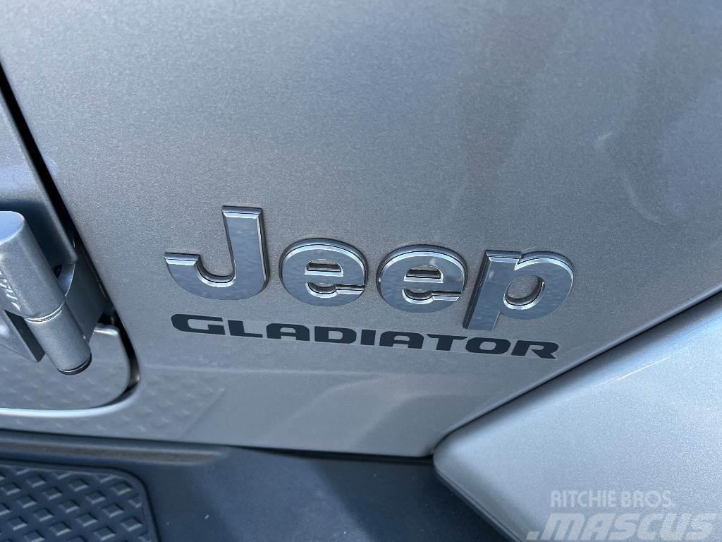Jeep Gladiator Overland Otomobiller