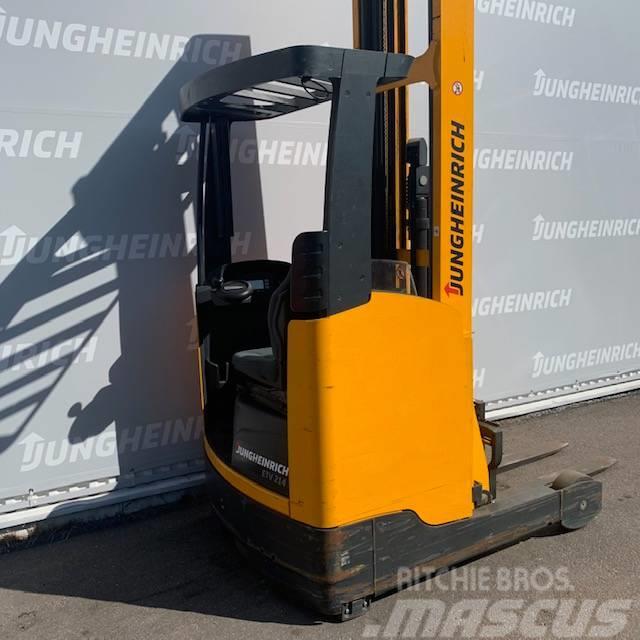 Jungheinrich ETV 214 Reach truck - depo içi istif araçları