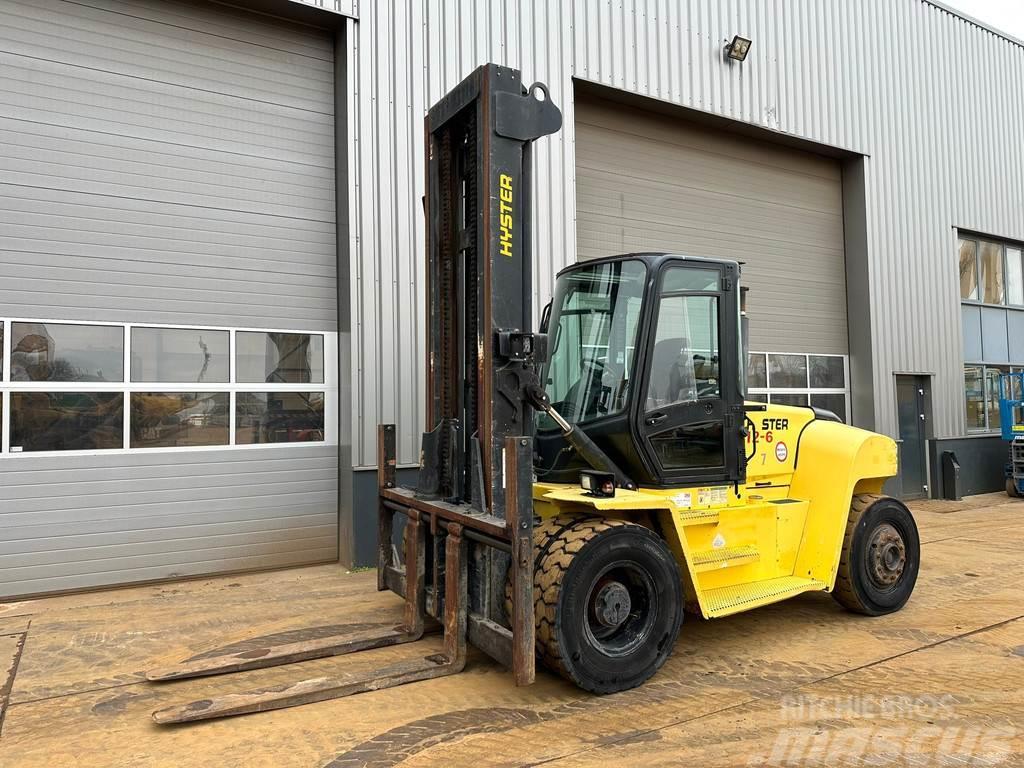 Hyster H12XM-6 Diger