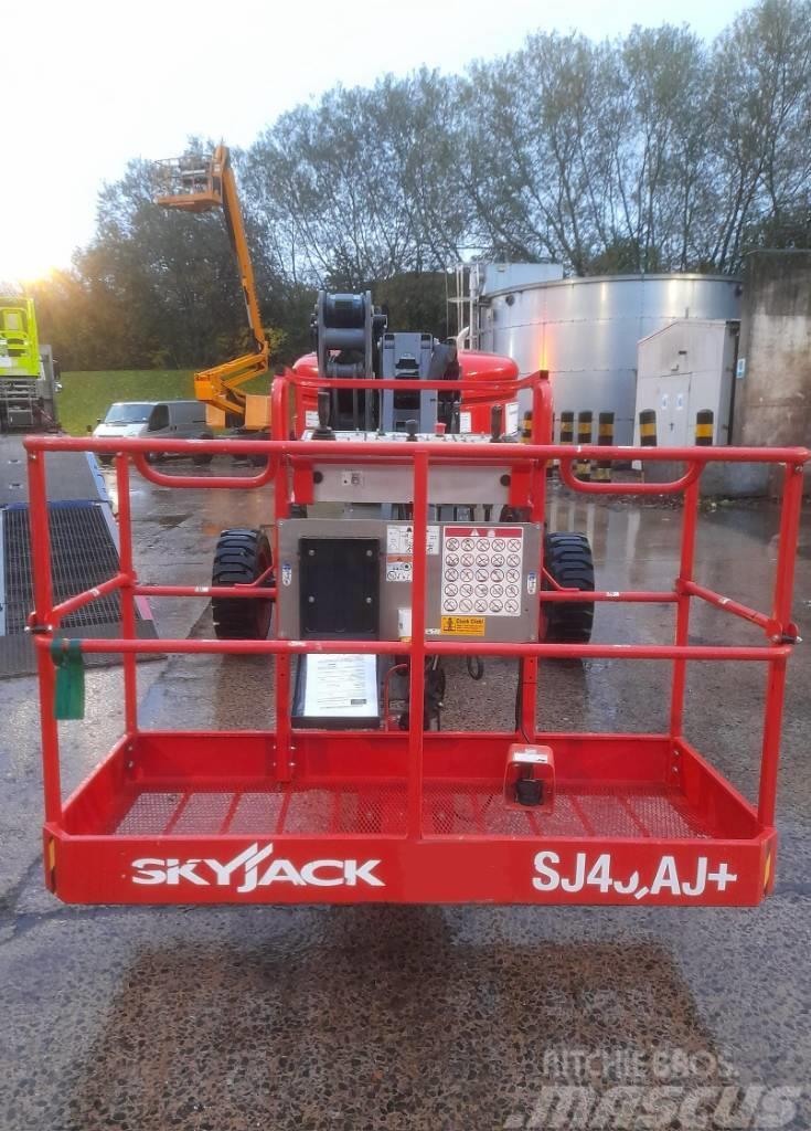 SkyJack SJ 45 AJ+ Körüklü personel platformları