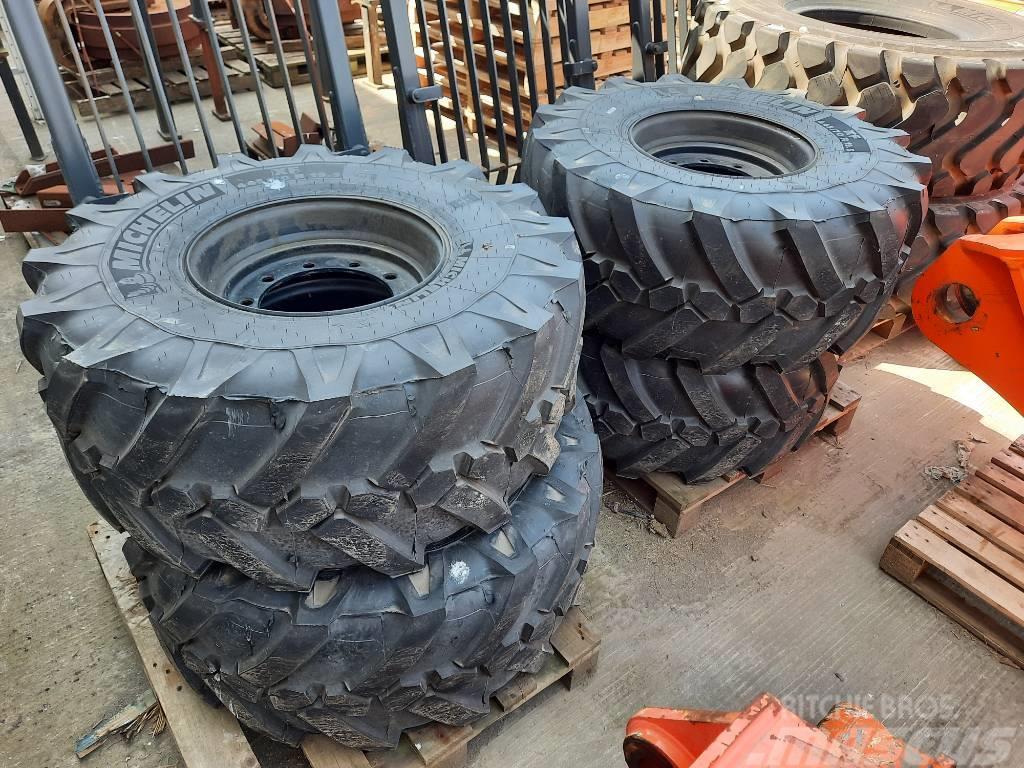Michelin XF Tyres & Rims (set of 4) Lastik tekerli ekskavatörler