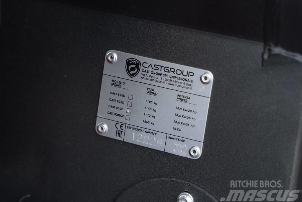 Cast 830D CARBON Mini yükleyiciler