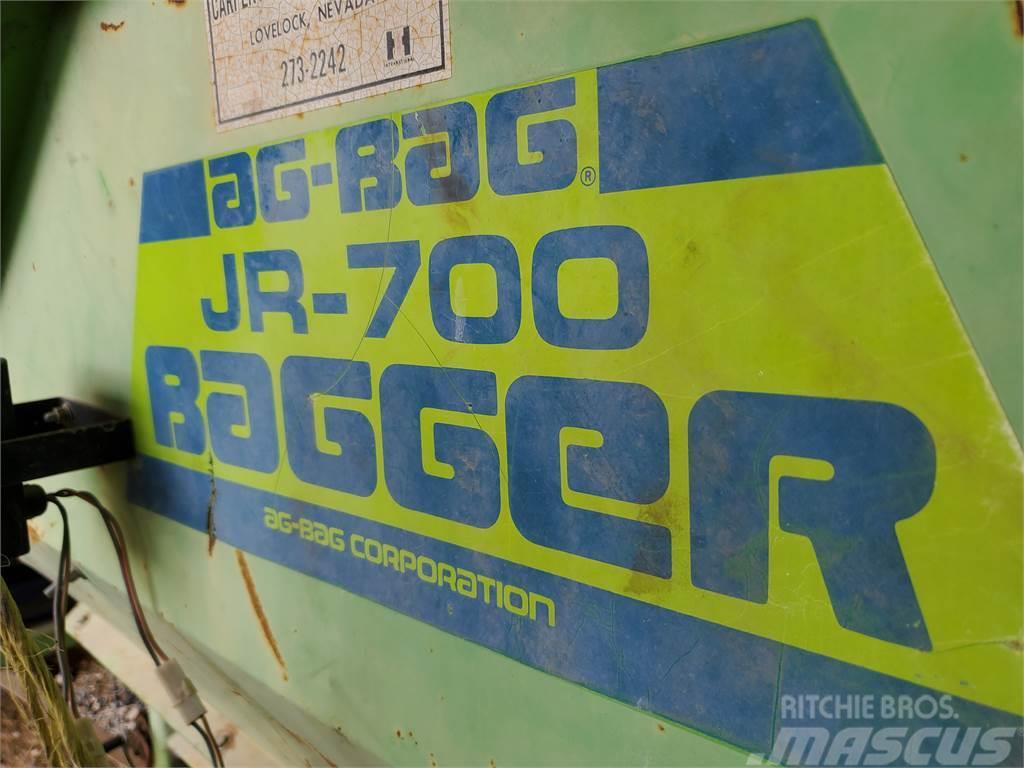 AG-BAG JR-700 Silaj makinasi