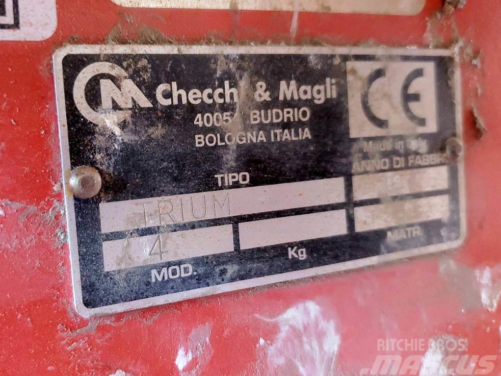  Checchi and Magli Trium 45 Diger ekim makina ve aksesuarlari