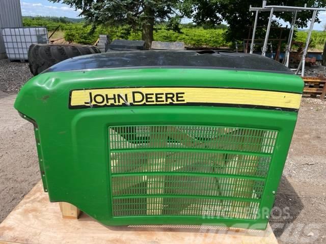 John Deere 1270E engine hoods Saseler