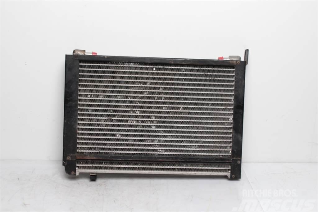 McCormick XTX 185 Oil Cooler Motorlar