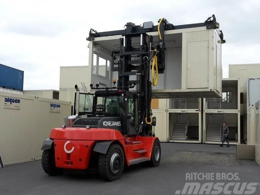 SMV 12-1200 C Spreader Forks 5750 Hours German Machine Reach stacker - konteyner forkliftleri